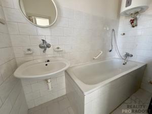 Prodej bytu 3+1, Hodonín, Pr. Veselého, 84 m2