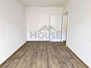 Prodej bytu 3+1, Praha - Bohnice, Štětínská, 63 m2