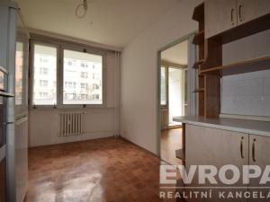 Prodej bytu 3+1, Kolín - Kolín II, Tisovecká, 77 m2
