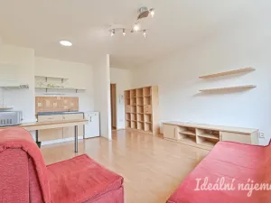 Pronájem bytu 1+kk, Brno, Keřová, 33 m2