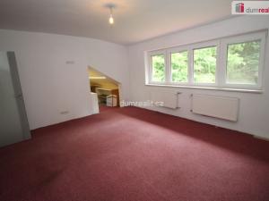 Prodej bytu 2+1, Mariánské Lázně - Hamrníky, třída Vítězství, 85 m2