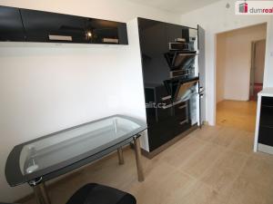 Prodej bytu 2+1, Mariánské Lázně - Hamrníky, třída Vítězství, 85 m2
