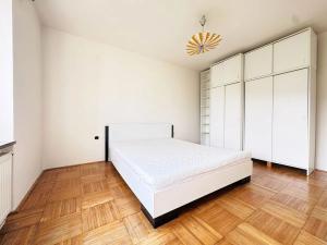 Pronájem bytu 2+1, Zlín, Cihlářská, 55 m2