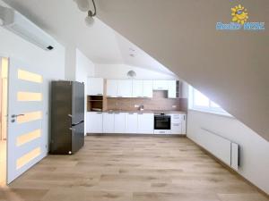 Pronájem bytu 2+kk, Praha - Chodov, Švabinského, 36 m2