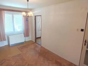 Prodej bytu 3+1, Opočno, Dobrušská, 60 m2