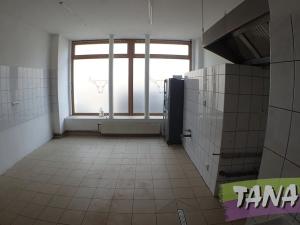 Pronájem obchodního prostoru, Mnichovo Hradiště, Studentská, 77 m2