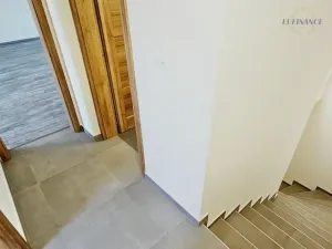 Prodej bytu 3+1, Kralupy nad Vltavou - Lobeček, Marie Majerové, 112 m2