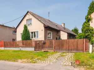 Prodej rodinného domu, Dolany, 198 m2