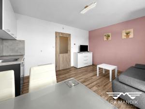 Prodej bytu 2+kk, Frymburk - Kovářov, 35 m2