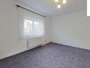 Pronájem vícegeneračního domu, Choltice, Nádražní, 86 m2