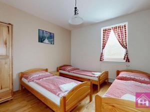 Prodej ubytování, Starovičky, 144 m2