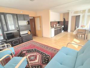 Prodej rodinného domu, Želeč, 180 m2