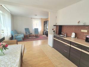 Prodej rodinného domu, Želeč, 180 m2