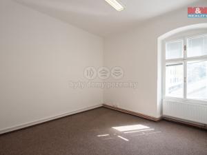 Pronájem kanceláře, Pardubice - Zelené Předměstí, 17. listopadu, 95 m2