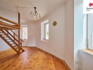 Prodej bytu 1+1, Trutnov, Na Záduší, 34 m2