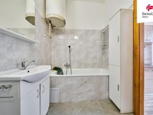 Prodej bytu 1+1, Trutnov, Na Záduší, 34 m2