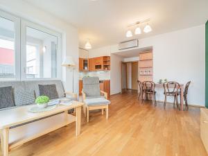 Prodej bytu 3+kk, Praha - Bubeneč, Jednořadá, 82 m2