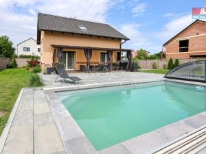 Prodej rodinného domu, Dolany, 100 m2