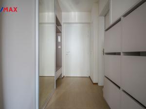 Pronájem bytu 2+kk, Hradec Králové - Pražské Předměstí, Farářství, 51 m2
