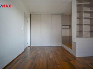 Pronájem bytu 2+kk, Hradec Králové - Pražské Předměstí, Farářství, 51 m2
