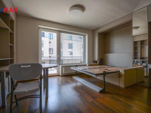 Pronájem bytu 2+kk, Hradec Králové - Pražské Předměstí, Farářství, 51 m2
