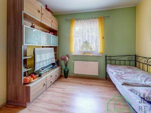 Prodej bytu 3+1, Jeseník - Bukovice, Sládkova, 67 m2