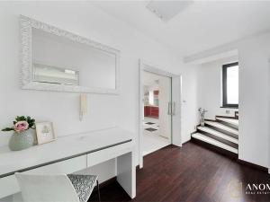 Prodej rodinného domu, Praha - Dolní Počernice, Bakurinova, 395 m2