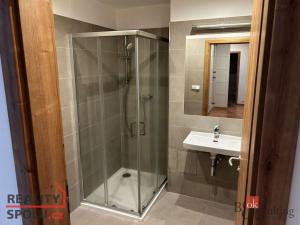 Pronájem bytu 2+kk, Jesenice, Cedrová, 68 m2