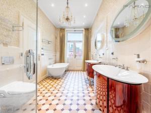 Pronájem bytu 4+1, Praha - Josefov, Pařížská, 184 m2