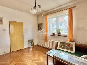 Prodej rodinného domu, Vinary, 100 m2