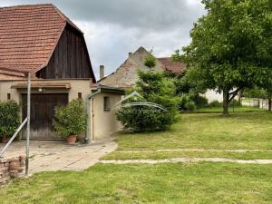Prodej rodinného domu, Vinary, 100 m2