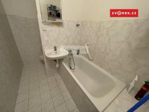 Pronájem bytu 1+kk, Zlín - Prštné, L. Váchy, 32 m2