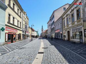 Pronájem obchodního prostoru, Slaný, Husova, 23 m2