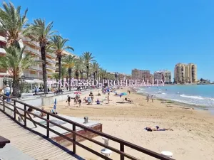 Prodej bytu 4+1, Torrevieja, Španělsko, 89 m2