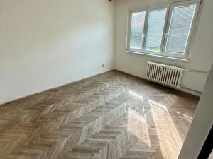 Pronájem bytu 2+1, Bílina - Teplické Předměstí, M. Švabinského, 55 m2