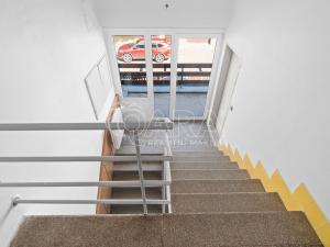 Pronájem bytu 2+kk, Praha - Prosek, Poleradská, 45 m2