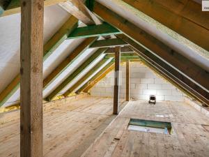 Prodej rodinného domu, Zvěřínek, V průhonu, 125 m2