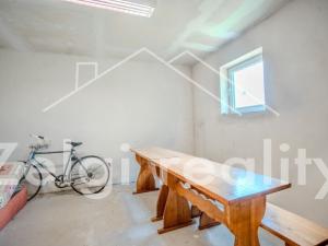 Pronájem zemědělského objektu, Velké Němčice, 450 m2