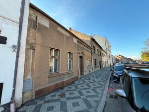 Prodej rodinného domu, Kostelec nad Labem, nám. Komenského, 101 m2
