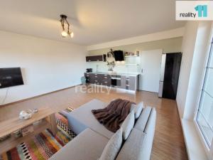 Pronájem bytu 3+kk, Holubice - Kozinec, Platanová, 84 m2