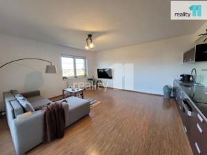 Pronájem bytu 3+kk, Holubice - Kozinec, Platanová, 84 m2