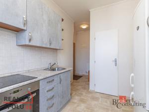 Prodej bytu 2+1, Břeclav - Poštorná, třída 1. máje, 54 m2