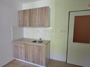 Prodej bytu 1+kk, Rožnov pod Radhoštěm, Lesní, 16 m2