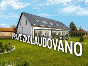 Prodej rodinného domu, Zvěřínek, V průhonu, 125 m2