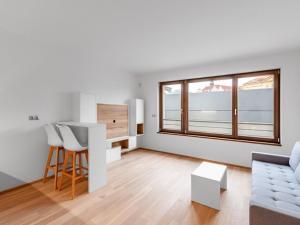 Pronájem bytu 1+kk, Praha - Vysočany, 34 m2