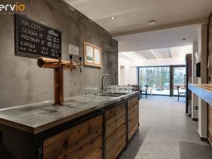 Prodej bytu 1+kk, Staré Město - Kunčice, 48 m2