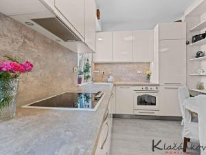 Prodej bytu 2+kk, Zlín - Malenovice, třída Svobody, 64 m2