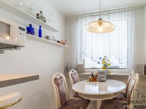 Prodej bytu 4+1, Praha, 93 m2