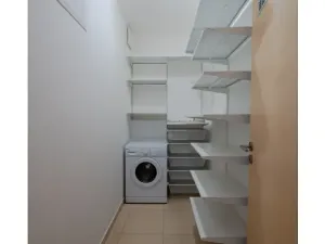 Prodej bytu 1+kk, Praha - Jinonice, Laténská, 31 m2