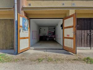 Pronájem garáže, Jindřichův Hradec, sídliště Vajgar, 18 m2